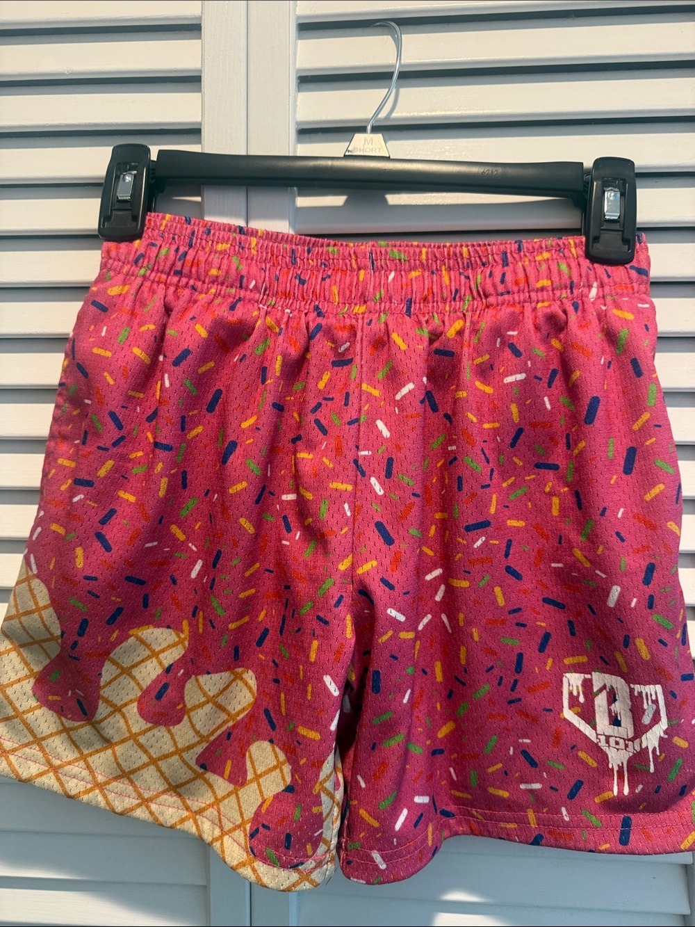 Baseball Lifestyle 101 Strawberry Ice Cream Shorts Kids size M